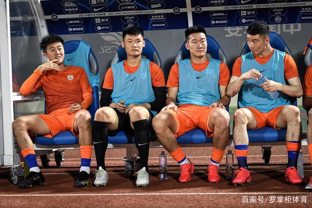 布克32分太阳送篮网5连败 活塞擒老鹰升至前六